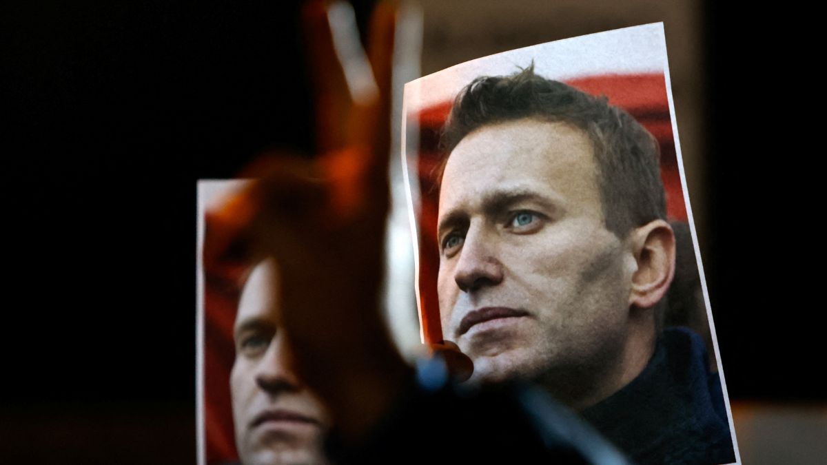 US Intelligence: Putin not directly linked to Navalny's death, timing possibly unintentional US Intelligence: Putin not directly linked to Navalny's death, timing possibly unintentional