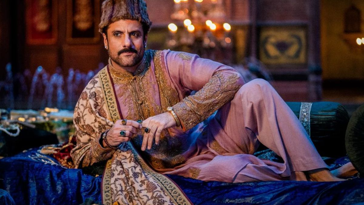 Fardeen Khan makes acting comeback after 14 years with Netflix & Sanjay Leela Bhansali's 'Heeramandi', shares first look Fardeen Khan makes acting comeback after 14 years with Netflix & Sanjay Leela Bhansali's 'Heeramandi', shares first look