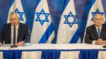 Israeli Prime Minister Benjamin Netanyahu (R) and war cabinet member Benny Gantz (L) FILE/AFP.