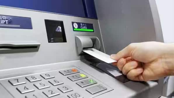 What is the new ‘card trap’ scam at ATMs? How can you be safe?