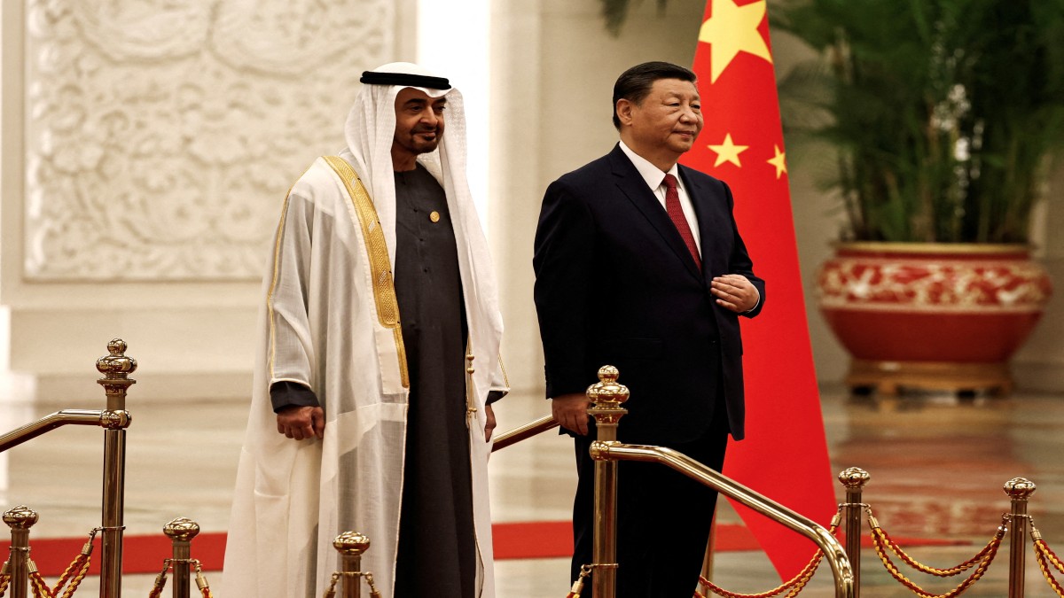 United Arab Emirates President Sheikh Mohammed bin Zayed Al Nahyan and Chinese President Xi Jinping attend a welcome ceremony at the Great Hall of the People in Beijing, China, May 30, 2024. REUTERS/Tingshu Wang/Pool United Arab Emirates President Sheikh Mohammed bin Zayed Al Nahyan and Chinese President Xi Jinping attend a welcome ceremony at the Great Hall of the People in Beijing, China, May 30, 2024. REUTERS/Tingshu Wang/Pool