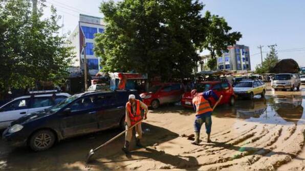 Afghanistan: Hundreds killed as flash floods hit several provinces