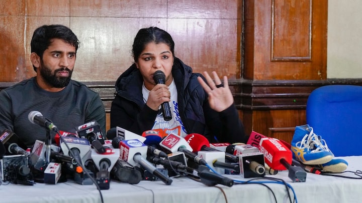 'Big victory for women wrestlers': Sakshi, Bajrang welcome Delhi court's decision to frame charges against Brij Bhushan