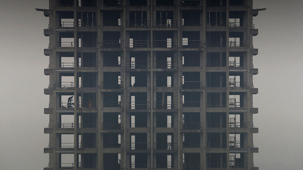 Banks on the hook: Institutions struggle amid growing wave of underwater mortgages in China Banks on the hook: Institutions struggle amid growing wave of underwater mortgages in China