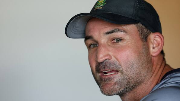 Dean Elgar slams sorry state of affairs in South Africa, says he felt 'stabbed in back'
