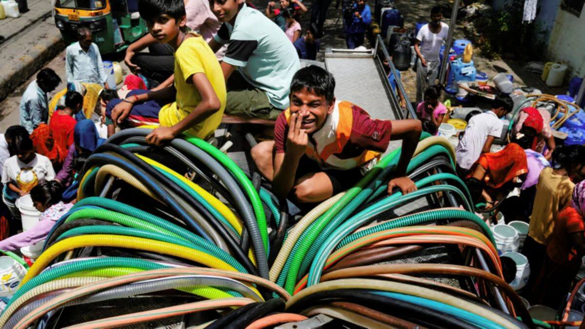 Delhi water crisis: Kejriwal govt urges SC for water supply from Haryana, UP, Himachal - Vimarsana News