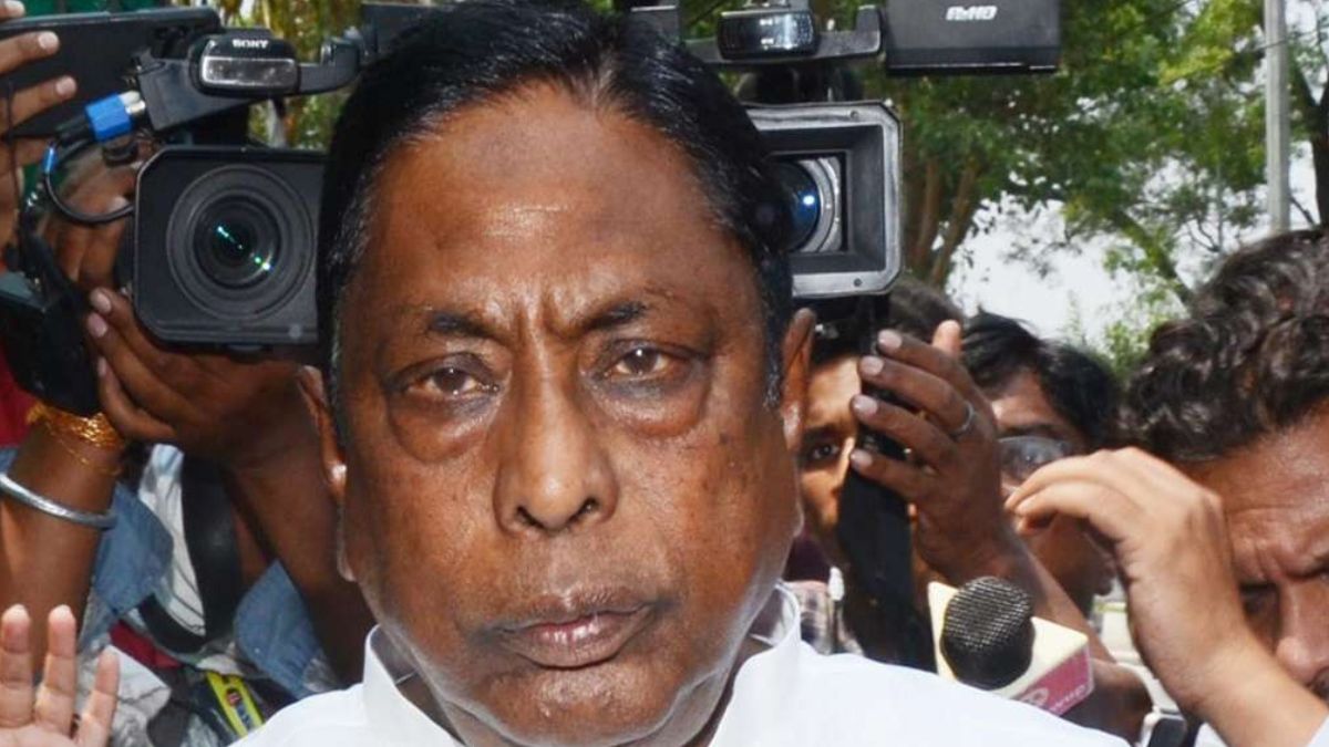 After recovering over Rs 35 crore in cash, ED had arrested Sanjeev Kumar Lal and his servant Jahangir Alam Image Courtesy ANI After recovering over Rs 35 crore in cash, ED had arrested Sanjeev Kumar Lal and his servant Jahangir Alam Image Courtesy ANI