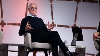 Frank McCourt's net worth is currently a whopping $1.4 billion, according to Forbes. McCourt.com