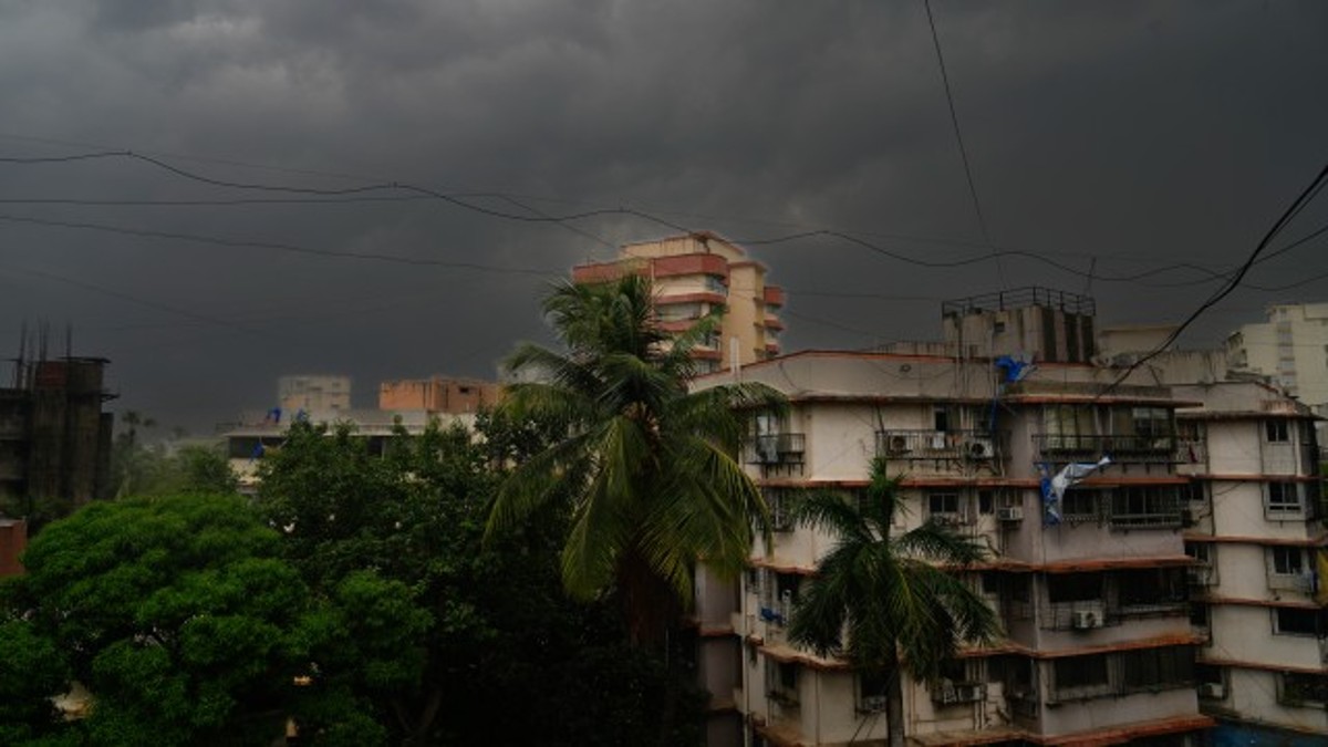 Dark clouds hang over during a pre-monsoon thunderstorm accompanied by strong winds and rain in Mumbai, India, Monday, 13 May 2024. AP Dark clouds hang over during a pre-monsoon thunderstorm accompanied by strong winds and rain in Mumbai, India, Monday, 13 May 2024. AP