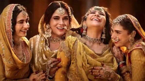 Netflix's Heeramandi: Sanjay Leela Bhansali reveals he wanted to cast Rekha, Kareena Kapoor & Rani Mukerji, Fawad Khan & Mahira Khan were also...
