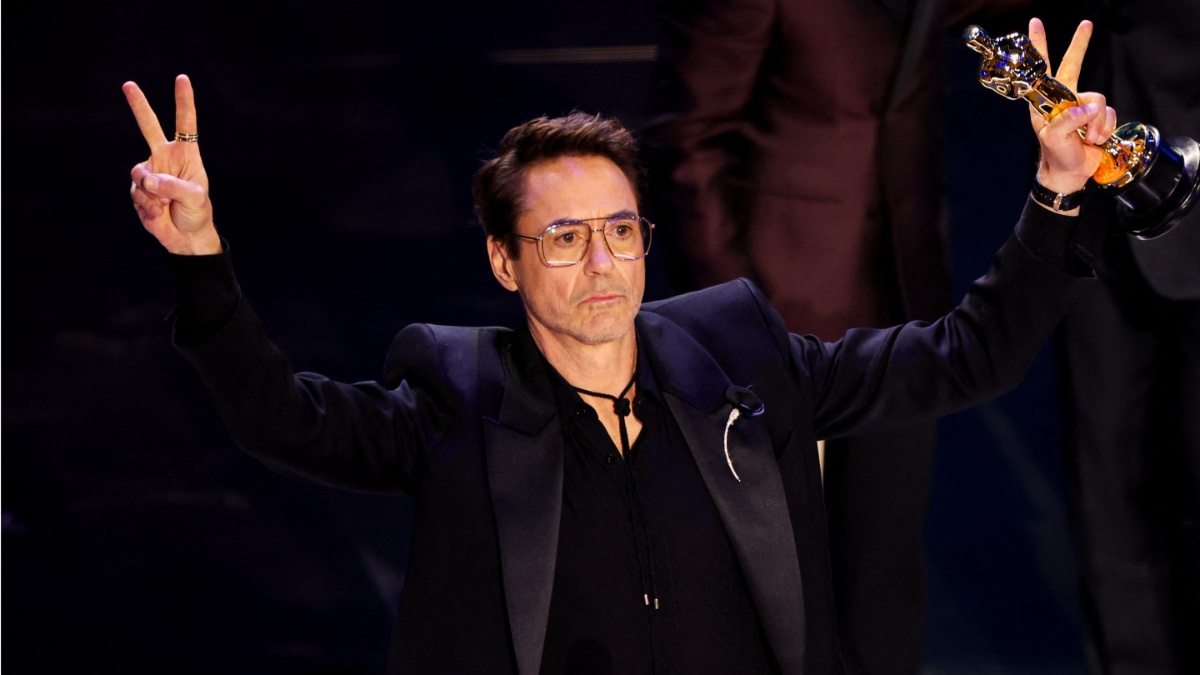 Mcneal Oppenheimer & Avengers: Endgame star Robert Downey Jr to make his ...