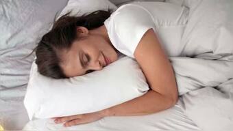 Your brain connections 'weaken' in first half of your sleep and that's good for you: Study