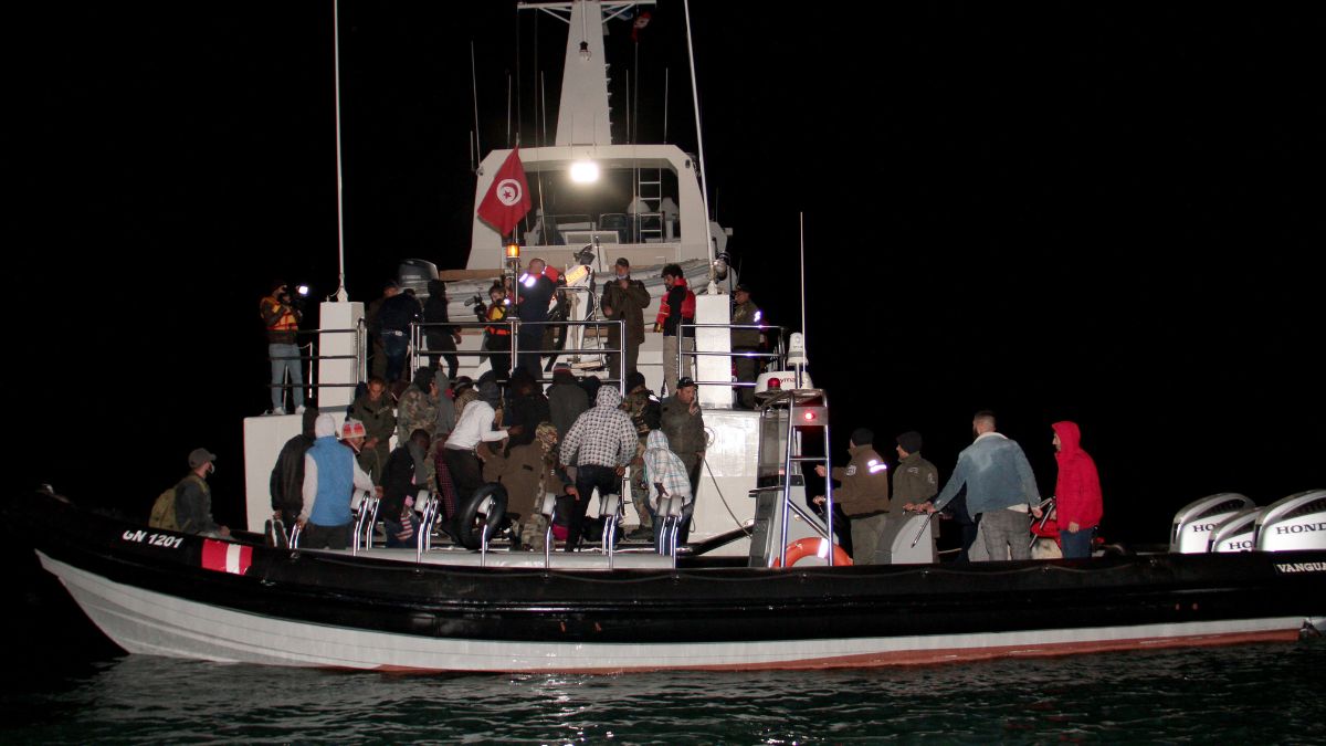 Protesters block transfer of asylum seekers to Bibby Stockholm as UK begins migration crackdown Protesters block transfer of asylum seekers to Bibby Stockholm as UK begins migration crackdown