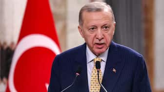 Police in Istanbul arrest over 100 Islamic State suspects accused of plotting attacks during Christmas and New Year festivities.  