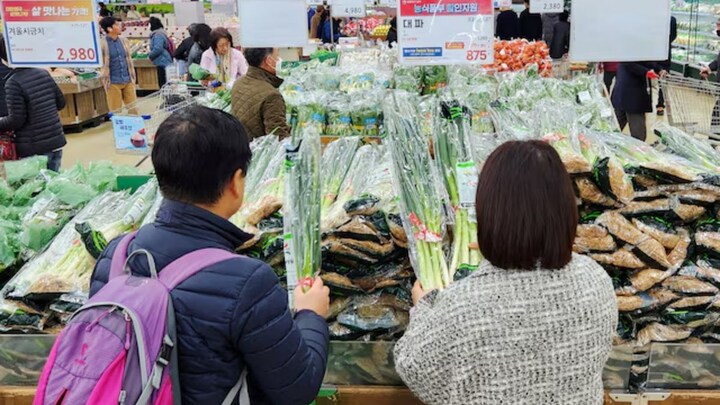 South Korea to slap fines on food makers & suppliers for 'shrinkflation'