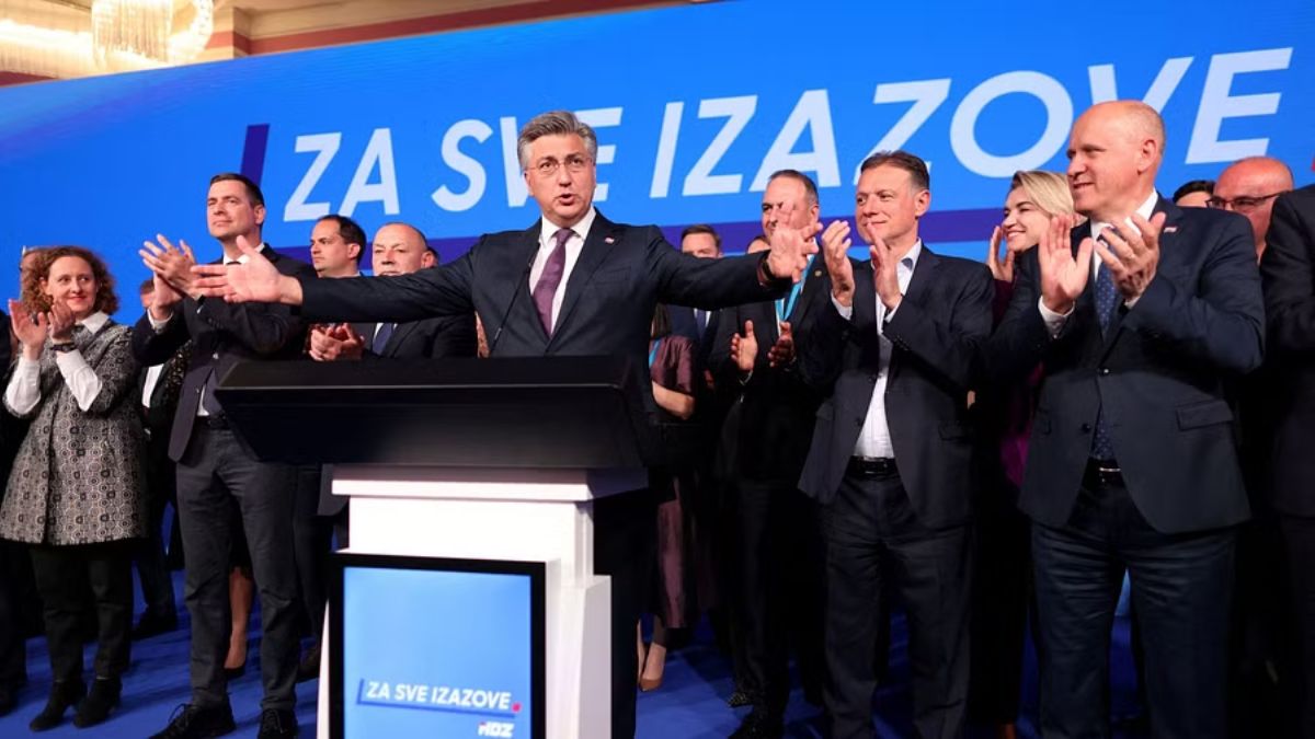 Croatian ruling party agrees to form government with farright party
