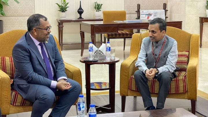 Maldives Foreign Minister Moosa Zameer arrives in India to deepen 'longstanding partnership' 