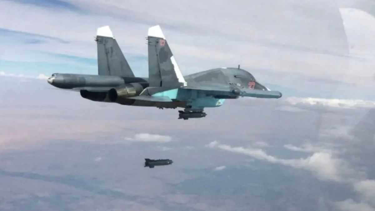 A Russian air force Sukhoi Su-34 drops a bomb. Image credit- Russian Air Force
A Russian air force Sukhoi Su-34 drops a bomb. Image credit- Russian Air Force