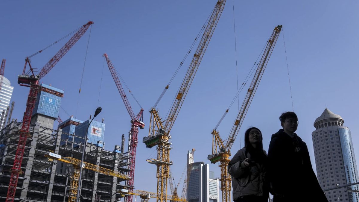 China's real-estate slump: Beijing relaxes rules on multiple home ownership after 13-yr freeze to boost sales China's real-estate slump: Beijing relaxes rules on multiple home ownership after 13-yr freeze to boost sales