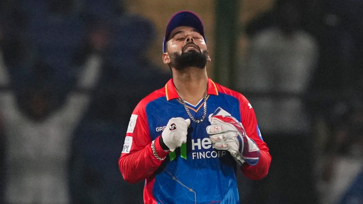 Rishabh Pant was unhappy with appointment of Hemang Badani as DC head coach, feared losing his powers: Report Rishabh Pant was unhappy with appointment of Hemang Badani as DC head coach, feared losing his powers: Report