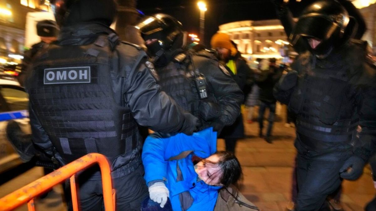 Upon closer examination, the items turned out to be "two homemade explosive devices" that the man intended to go off close to two courthouses in the city, according to reports Image Courtesy AP Upon closer examination, the items turned out to be "two homemade explosive devices" that the man intended to go off close to two courthouses in the city, according to reports Image Courtesy AP