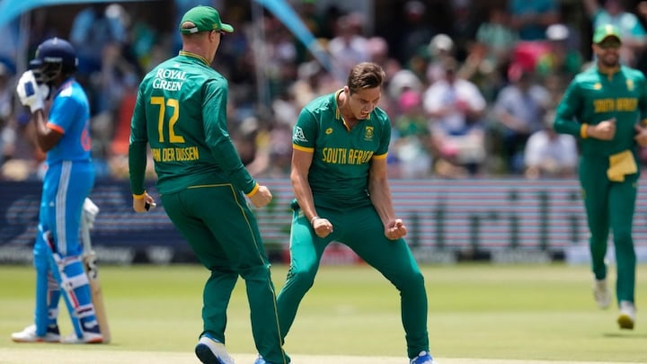 South Africa coach offers reason behind white-dominated T20 World Cup squad