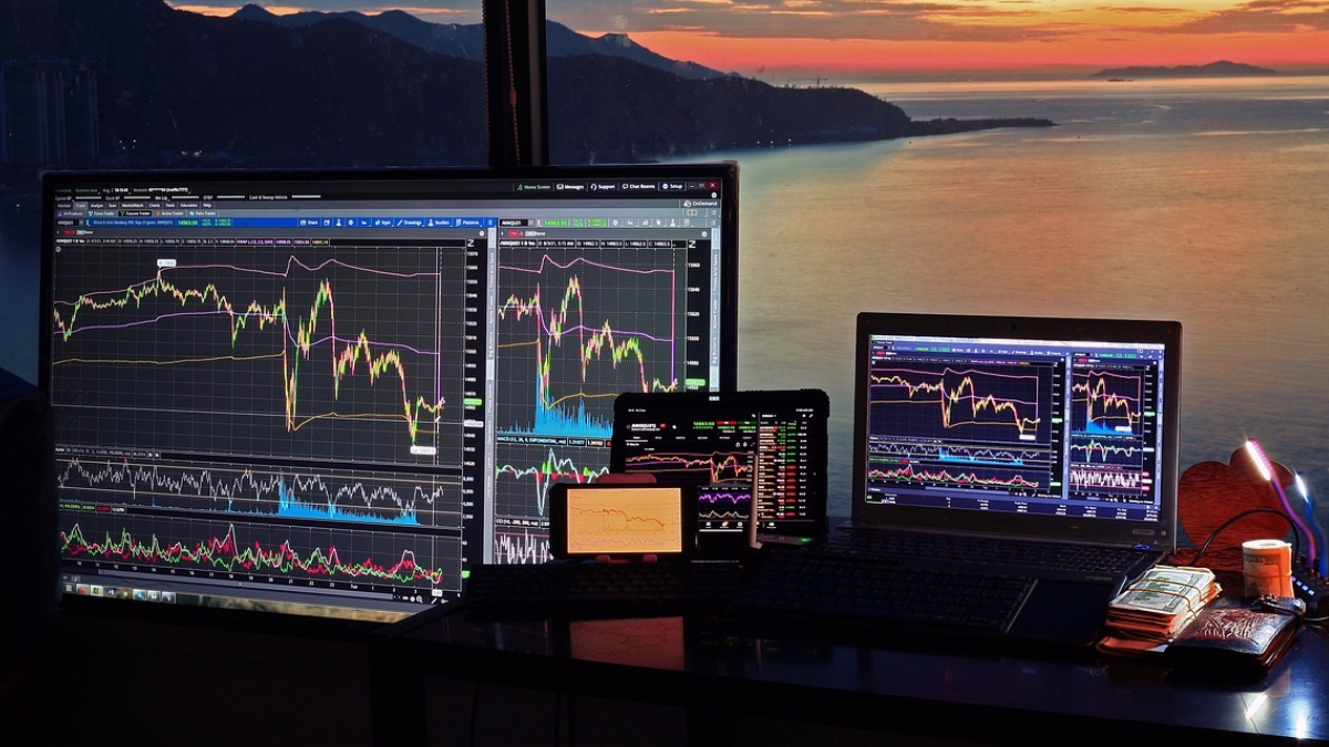 Stocks to watch: RailTel, IRCON, Raymond, Coforge, Nazara Tech, and United Spirits shares in focus Stocks to watch: RailTel, IRCON, Raymond, Coforge, Nazara Tech, and United Spirits shares in focus