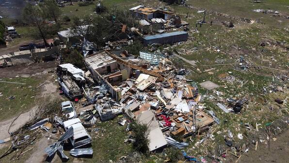 Tornadoes hit southern US; at least 14 dead in Texas, Arkansas ...