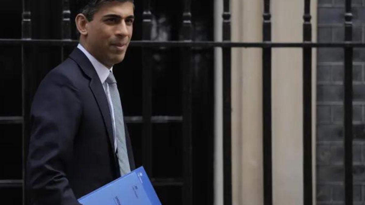 Rishi Sunak calls surprise UK election on July 4 in a bid to beat the odds Rishi Sunak calls surprise UK election on July 4 in a bid to beat the odds