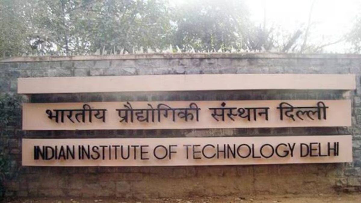 38% IIT graduates from class of 2024 yet to be placed, shows RTI data - Vimarsana News