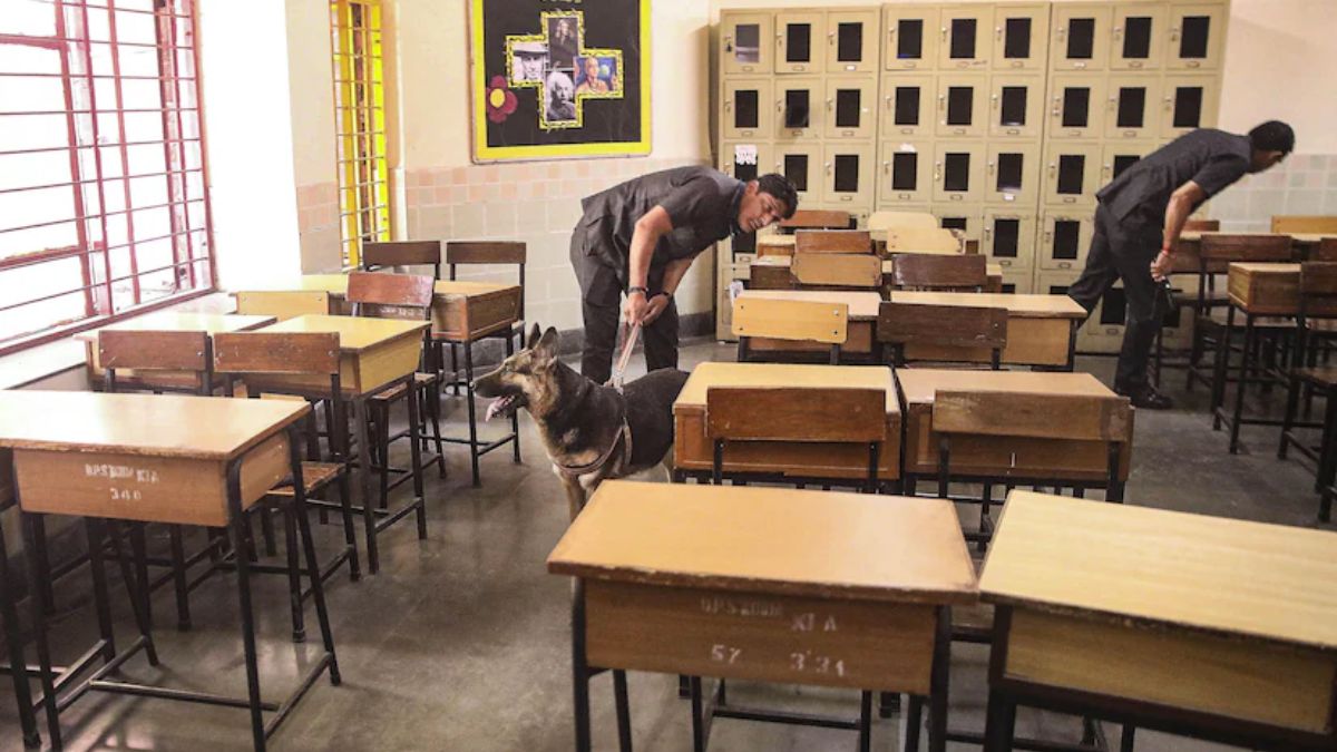 Delhi Police to send judicial request to Russia for details in school bomb threats case: Report Delhi Police to send judicial request to Russia for details in school bomb threats case: Report