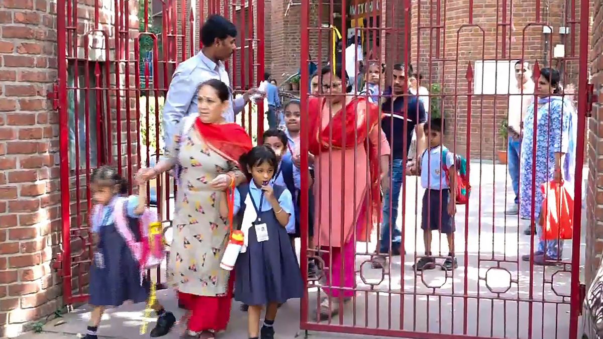 Situation in Delhi schools safe, bomb threats 'appear to be a hoax,' says MHA Situation in Delhi schools safe, bomb threats 'appear to be a hoax,' says MHA