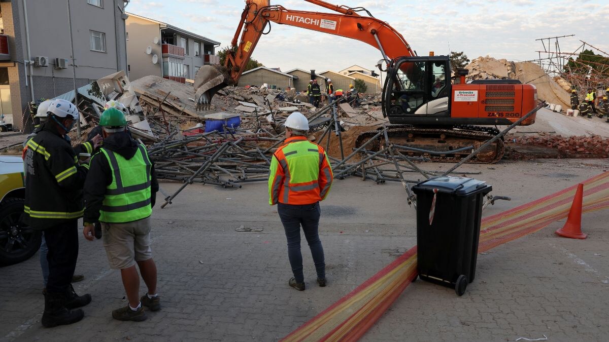 3 Dead Over 50 Trapped As Multi Storey Under Construction Building