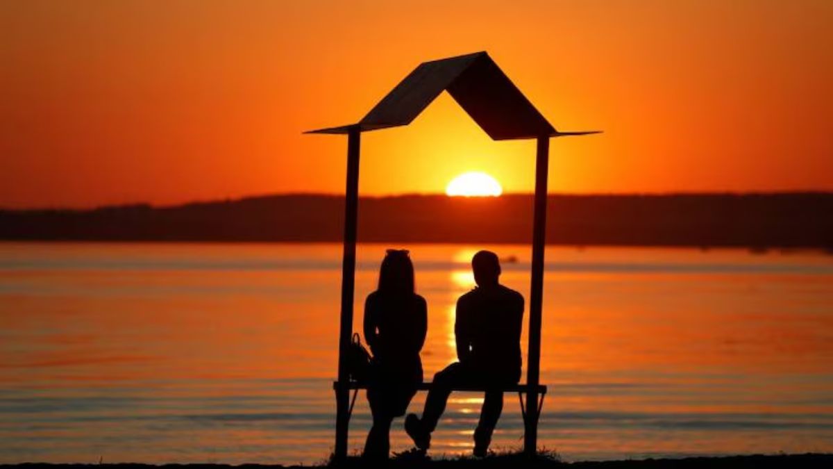 'Married Muslims cannot live-in': HC bench in Lucknow rules against man's wish to live with girlfriend 'Married Muslims cannot live-in': HC bench in Lucknow rules against man's wish to live with girlfriend