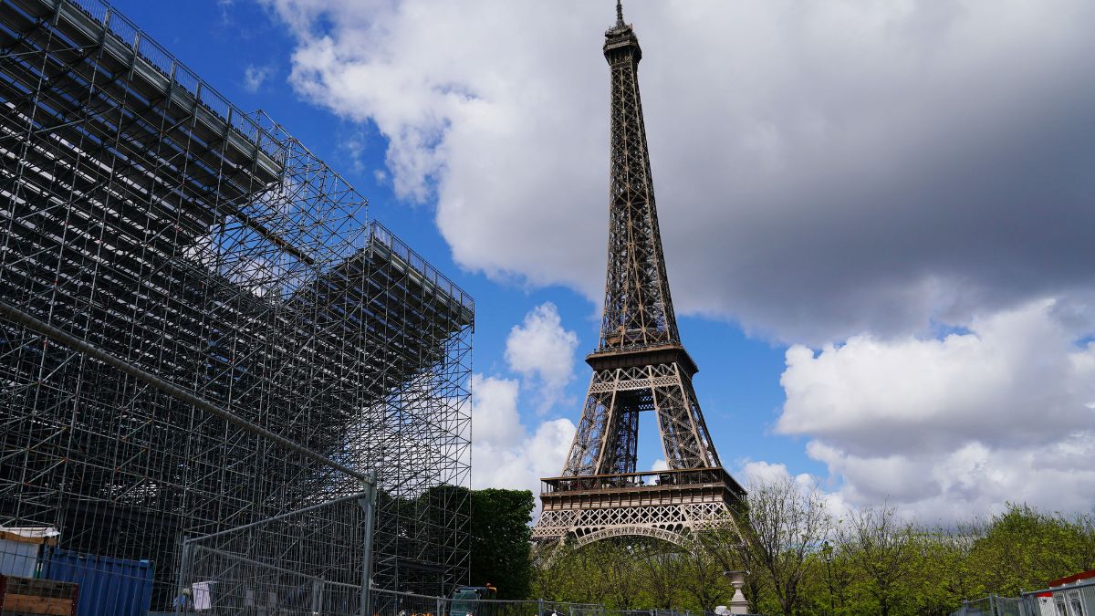 Planning to study in France? Year 1 is a breeze, then paperwork takes over, say students