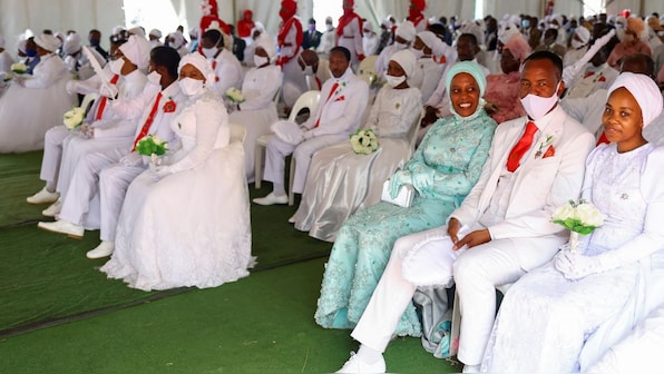Nigerian govt plans mass wedding of 100 girls as critics cite infringement of child rights