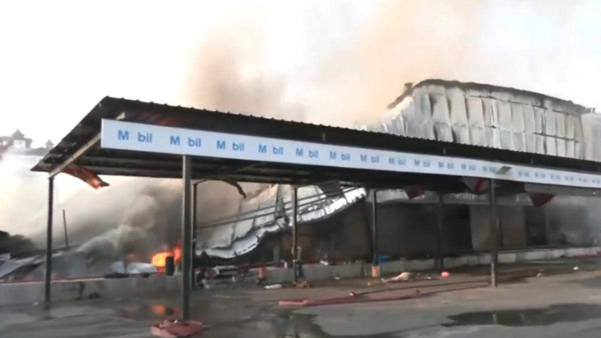 A snap from the viral video of the fire. Source: ANI A snap from the viral video of the fire. Source: ANI