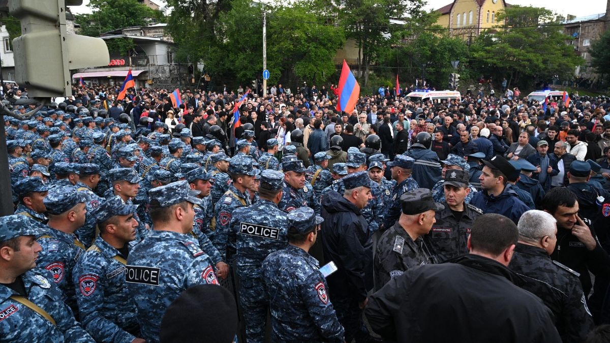 Armenia detains over 270 in protests against PM Pashinyan