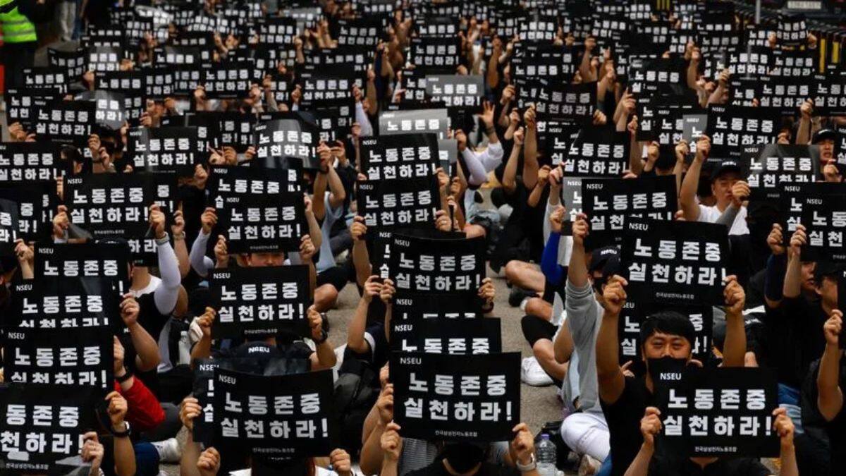 Samsung's labour union threatens first-ever walkout demanding higher wages - Vimarsana News