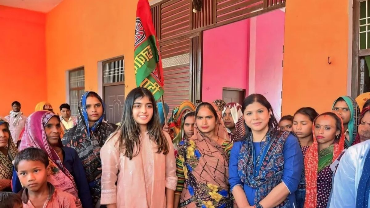 ‘Ghar ki bitiya’: How Akhilesh and Dimple Yadav’s daughter, Aditi, is grabbing limelight during Lok Sabha polls ‘Ghar ki bitiya’: How Akhilesh and Dimple Yadav’s daughter, Aditi, is grabbing limelight during Lok Sabha polls