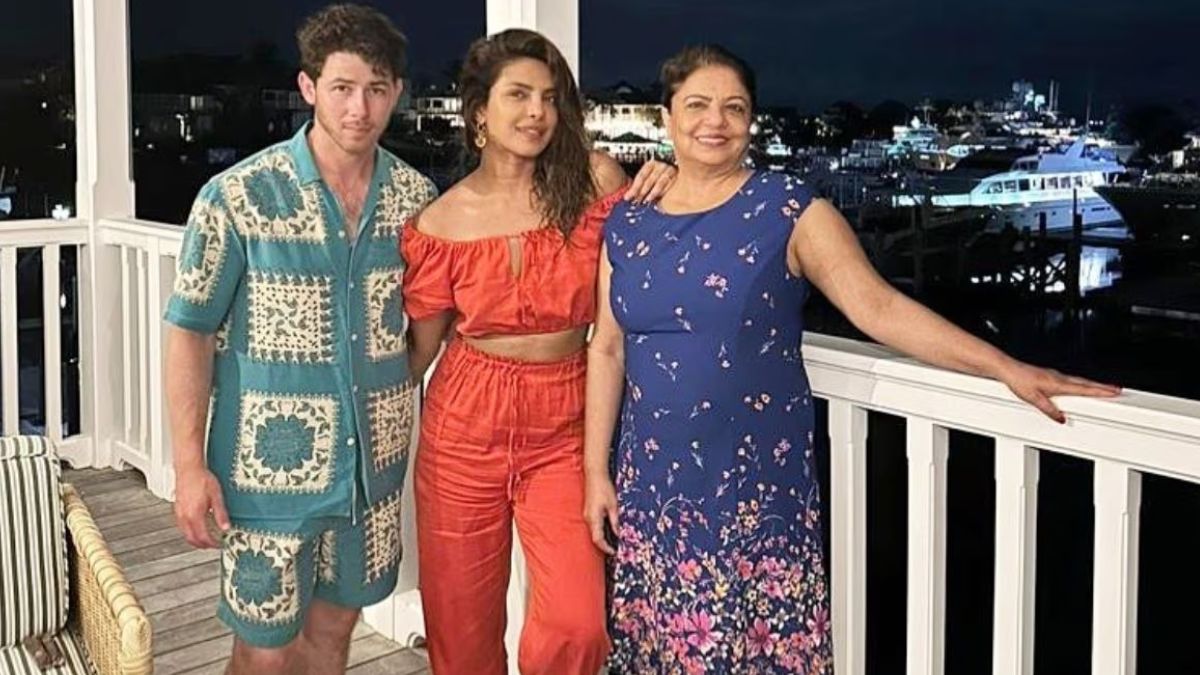 Madhu Chopra on Priyanka Chopra and Nick Jonas' 10-year age gap: 'I never saw...' Madhu Chopra on Priyanka Chopra and Nick Jonas' 10-year age gap: 'I never saw...'