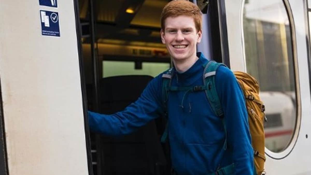 17-jähriger Deutscher gibt Millionen aus, um im Zug zu leben – Firstpost