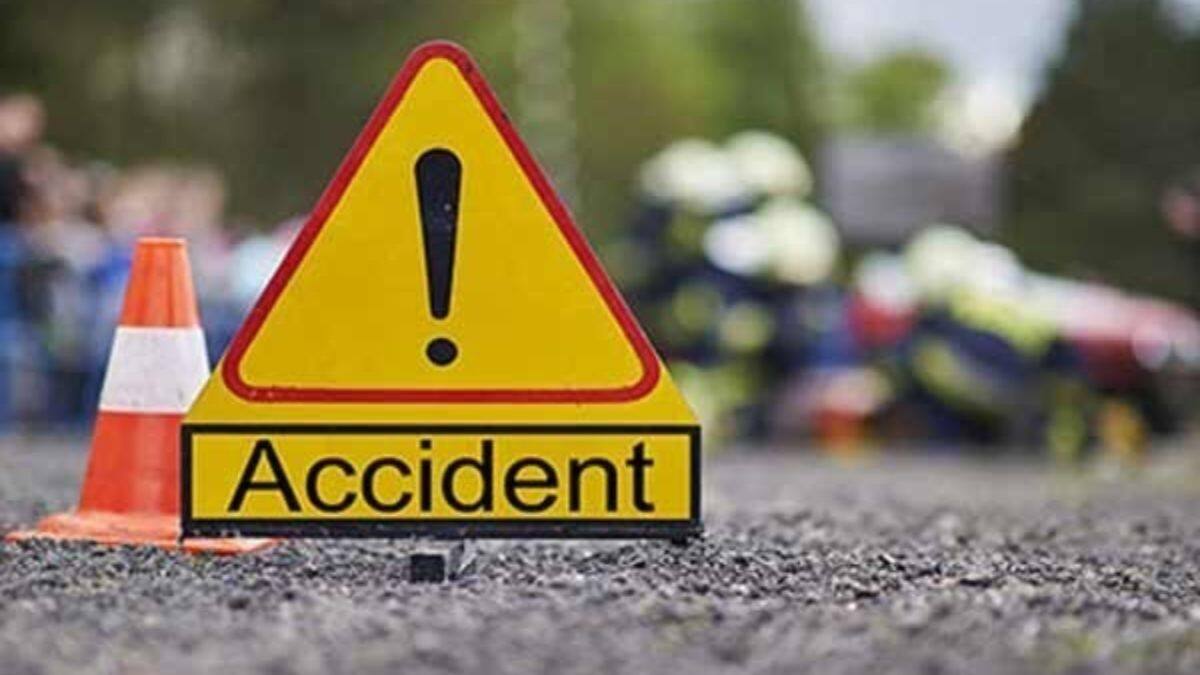 11 dead, 10 injured as bus carrying pilgrims crushed by dumper truck in UP's Shahjahanpur – Firstpost - Vimarsana News