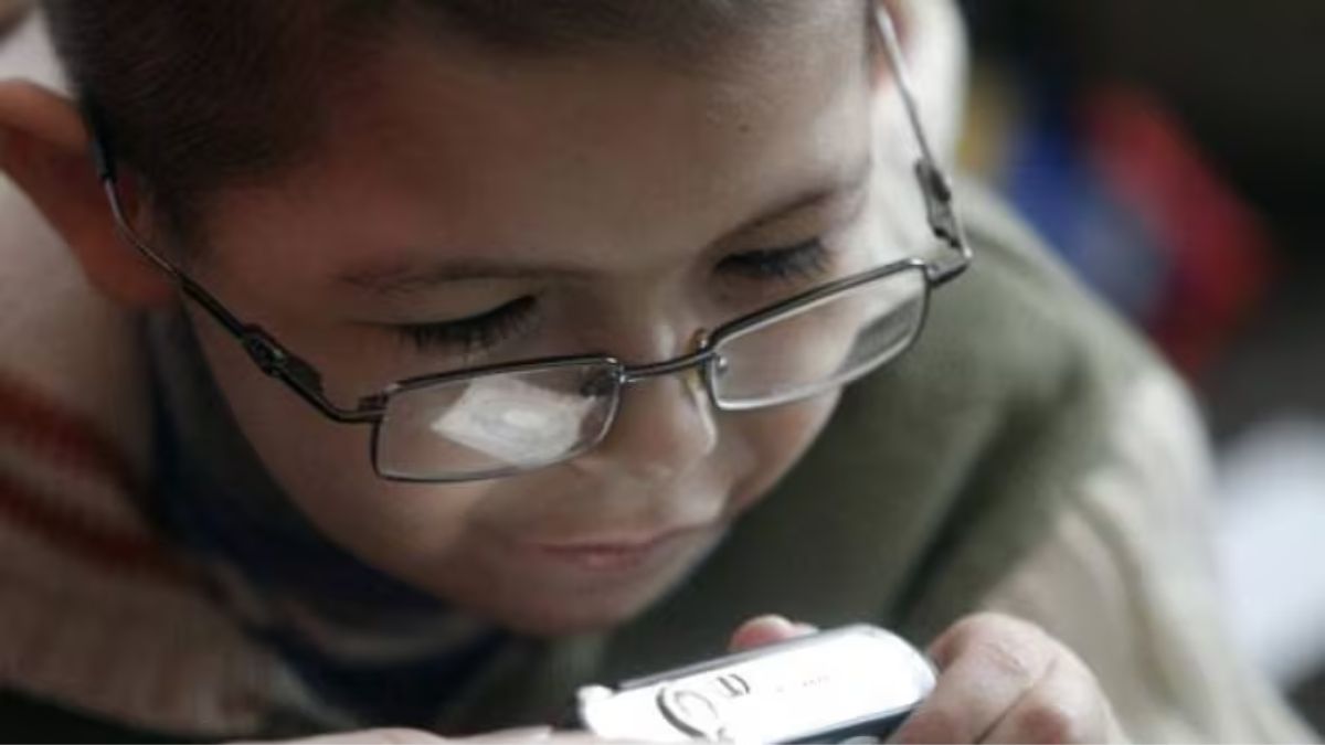 As many as one-third of all urban children in India aged 5-15 years are expected to suffer from myopia by 2030. Image for represenatation/ Reuters As many as one-third of all urban children in India aged 5-15 years are expected to suffer from myopia by 2030. Image for represenatation/ Reuters
