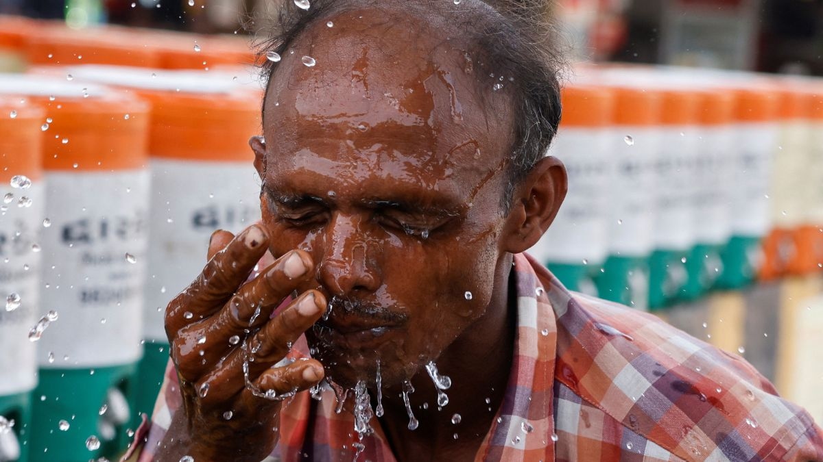 India’s heatwave is leading to rise in ‘eye stroke’ cases: What is the condition?