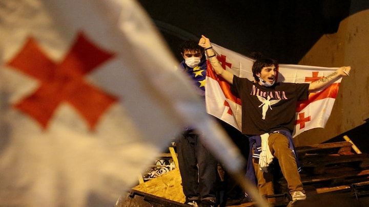 Tear gas, water cannons and more: Georgia rocked by 'foreign agent bill'