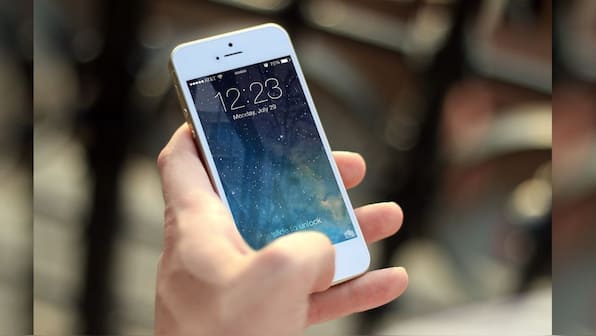 Pinky Problems: What is 'iPhone finger' and is it dangerous?