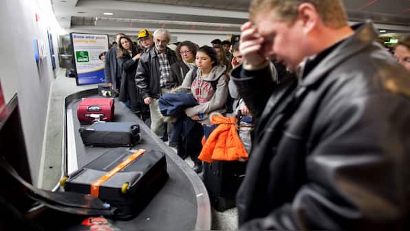 Do you tie ribbons to your travel bags? Here’s why it could delay their arrival at airport