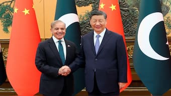 Chinese President Xi Jinping and Pakistani Prime Minister Shehbaz Sharif shake hands at the Great Hall of the People in Beijing, China, June 7, 2024. Image: REUTERS  