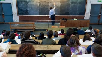 Representative image of a teacher teaching in a classroom. Image Credit: Pixabay